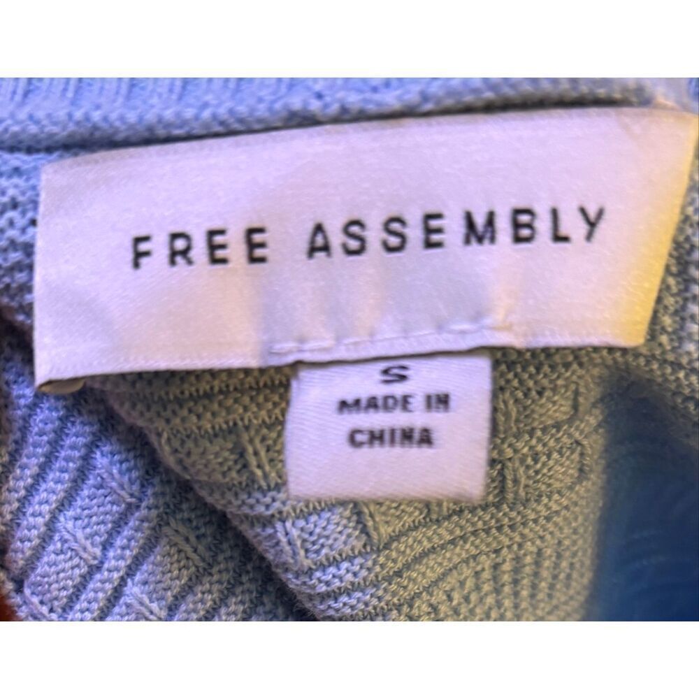 Free Assembly Small Blue Shirt — image 8 of 8